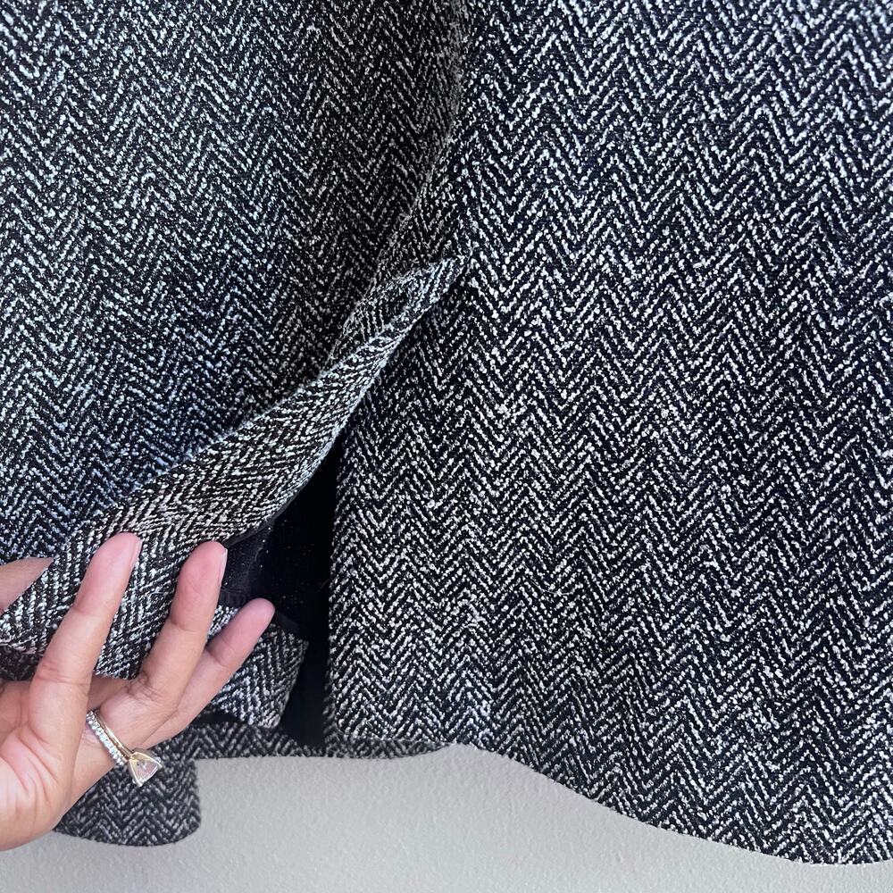 Talbots Textured Tweed Jacket Blazer Front Pockets Two tone Buttons Old Money M - Picture 7 of 9